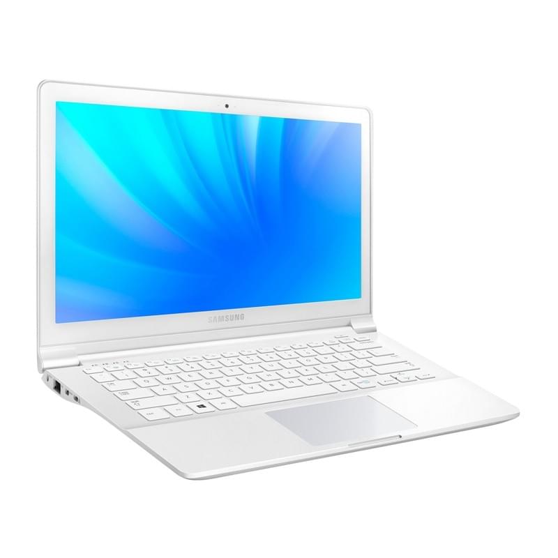 PC portable Samsung NP905S3G-K04FR - AQC/4Go/128Go/HD8250/13.3"/W8