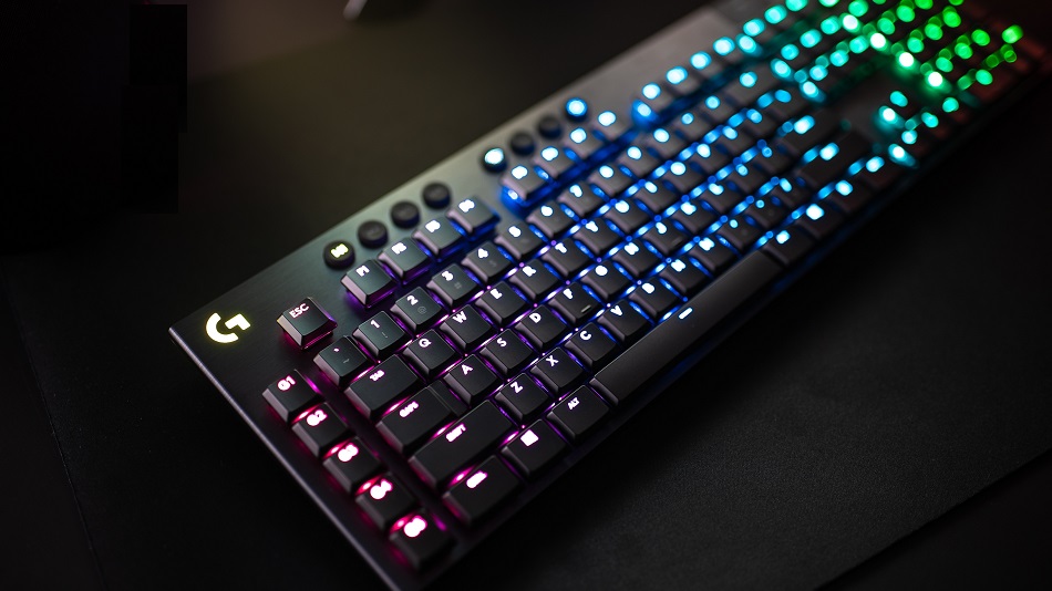Comment ajouter de nouveaux effets RGB sur son clavier PC ? - Cybertek Blog