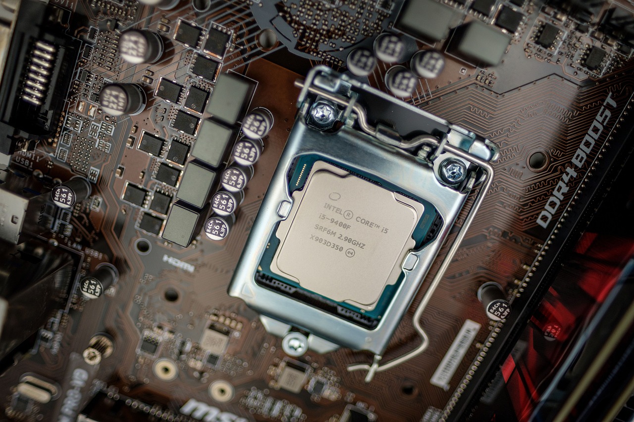 Quels sont les avantages d'un processeur Intel Core i5 pour le gaming ?
