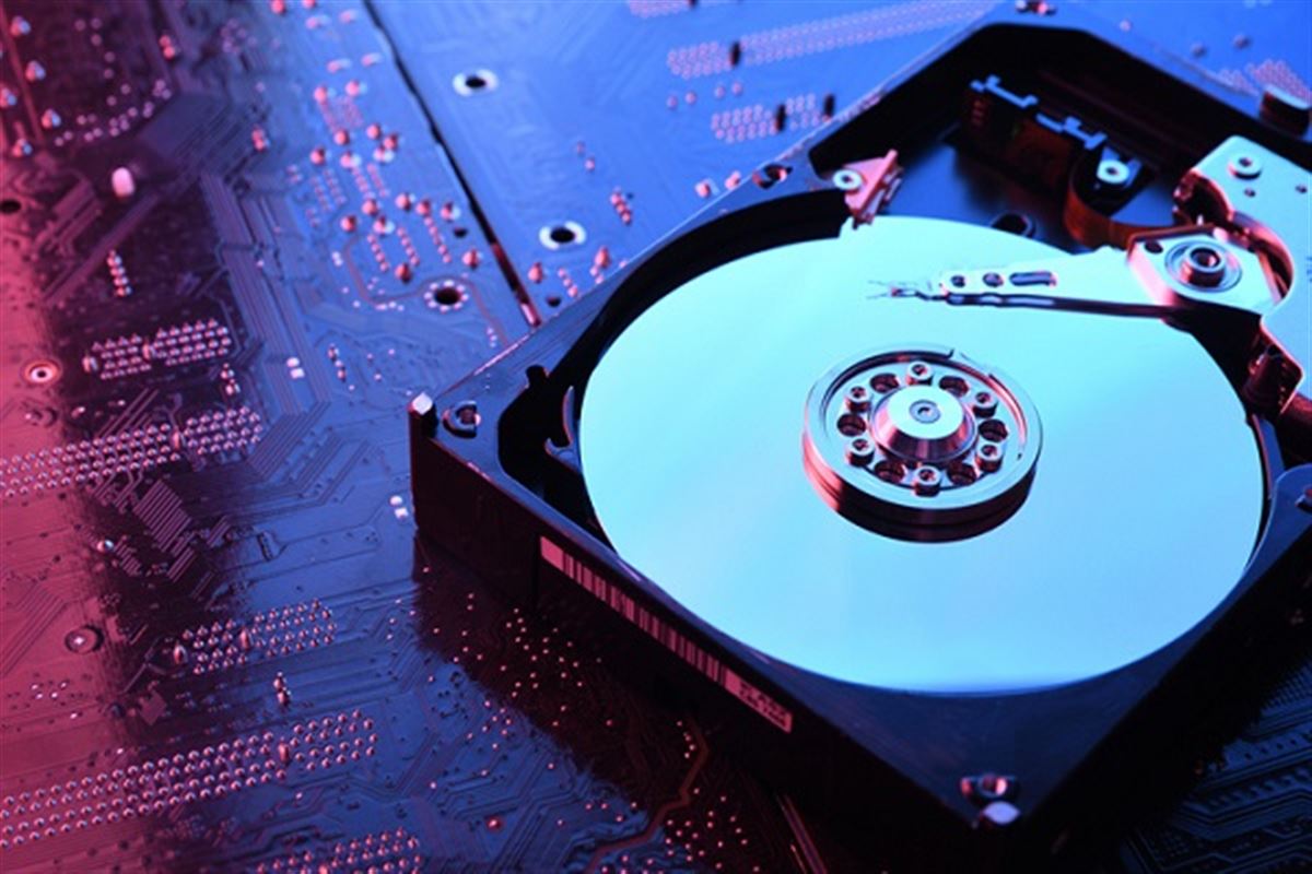 Quelle est la différence entre un disque dur et un disque dur hybride ?