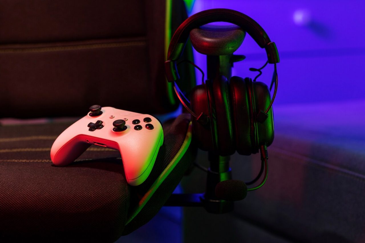 Quels sont les avantages des casques de gaming immersifs pour les joueurs ?