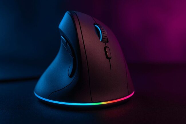 Comment bien choisir une souris ergonomique ?