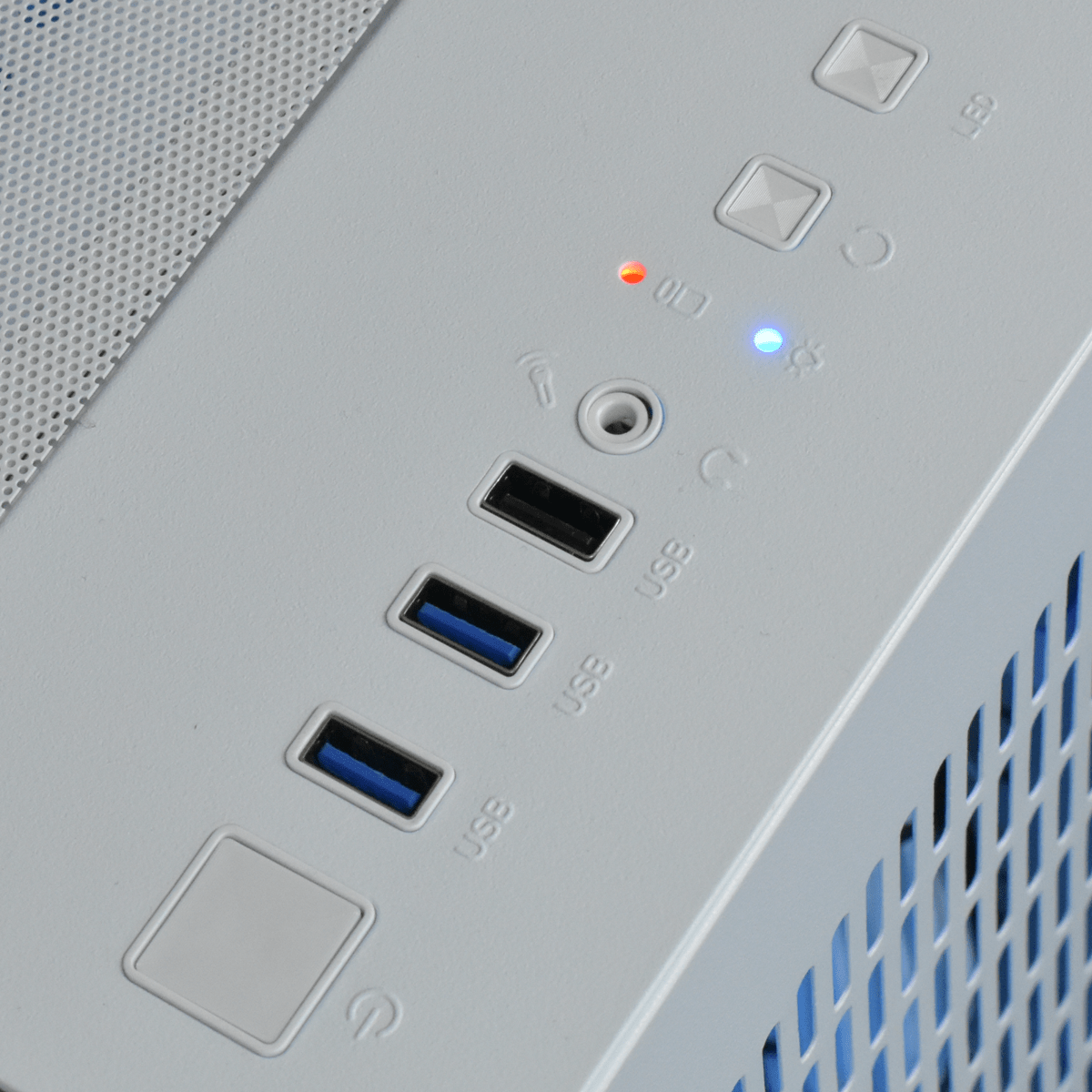 Cybertek WHITE DEATH - R7-8700F/5070/32Go/1To (0825-CYB) (PCG-10602702) - Achat / Vente PC Fixe sur Cybertek.fr - 3