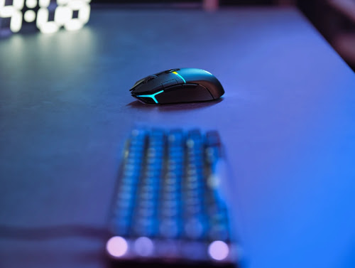 Corsair Nightsabre Wireless - Souris PC Corsair - Cybertek.fr - 1