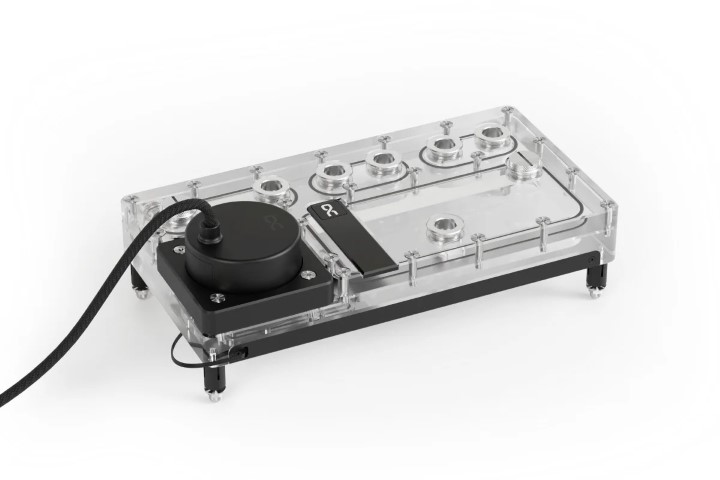 Alphacool Core Distro Plate 240 gauche V.2 avec pompe D5 Apex (13872) - Achat / Vente Accessoires watercooling sur Cybertek.fr - 0