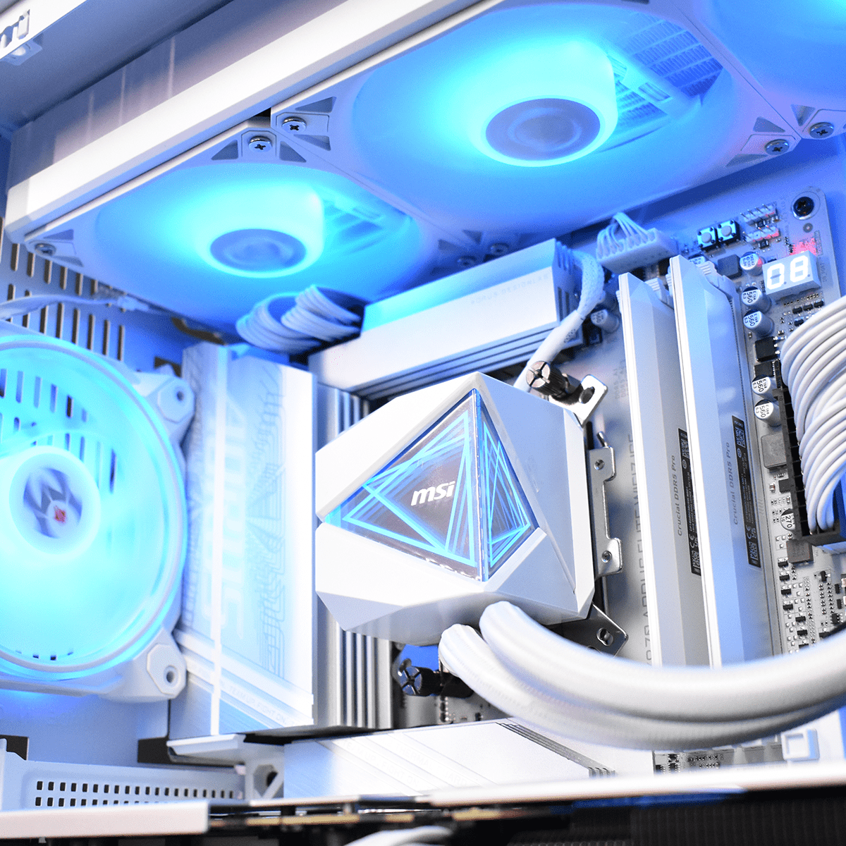 Cybertek PHANTOM - R7-9800X3D/5070Ti/32Go/2To (0225-CYB) (PCG-10602503) - Achat / Vente PC Fixe sur Cybertek.fr - 2