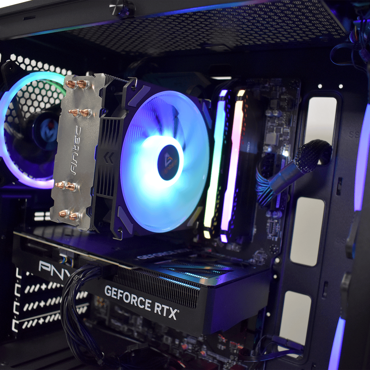 Cybertek CYBERBLACK - R7 5700X/32Go/1To/4070 BF (0923) - Achat / Vente PC Fixe sur Cybertek.fr - 2