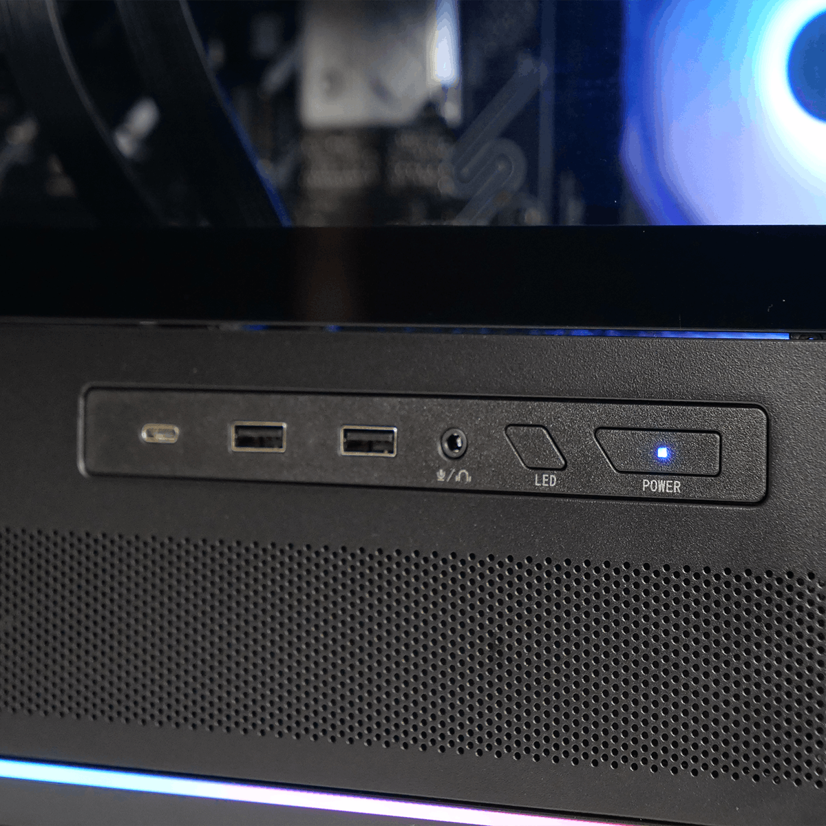 Cybertek RX Pulse V2 - R5-7500F/RX9070/32Go/1To - CYB (PCG-10602997) - Achat / Vente PC Fixe sur Cybertek.fr - 4