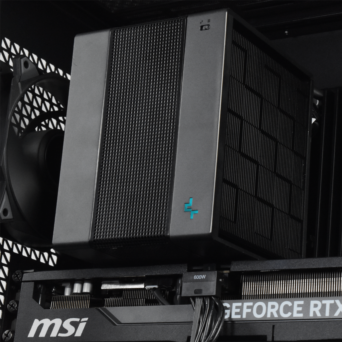 Cybertek Montage video Pro 8K - Ultra9/5080/64Go/4To (PCP-10602596) - Achat / Vente PC Fixe sur Cybertek.fr - 2