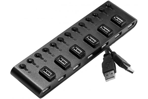Cybertek 13 ports USB 2.0 avec interrupteurs par port - Hub - 0
