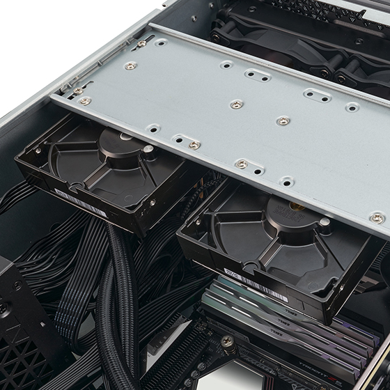 Silverstone RM44 Noir - Boîtier PC Silverstone - Cybertek.fr - 9