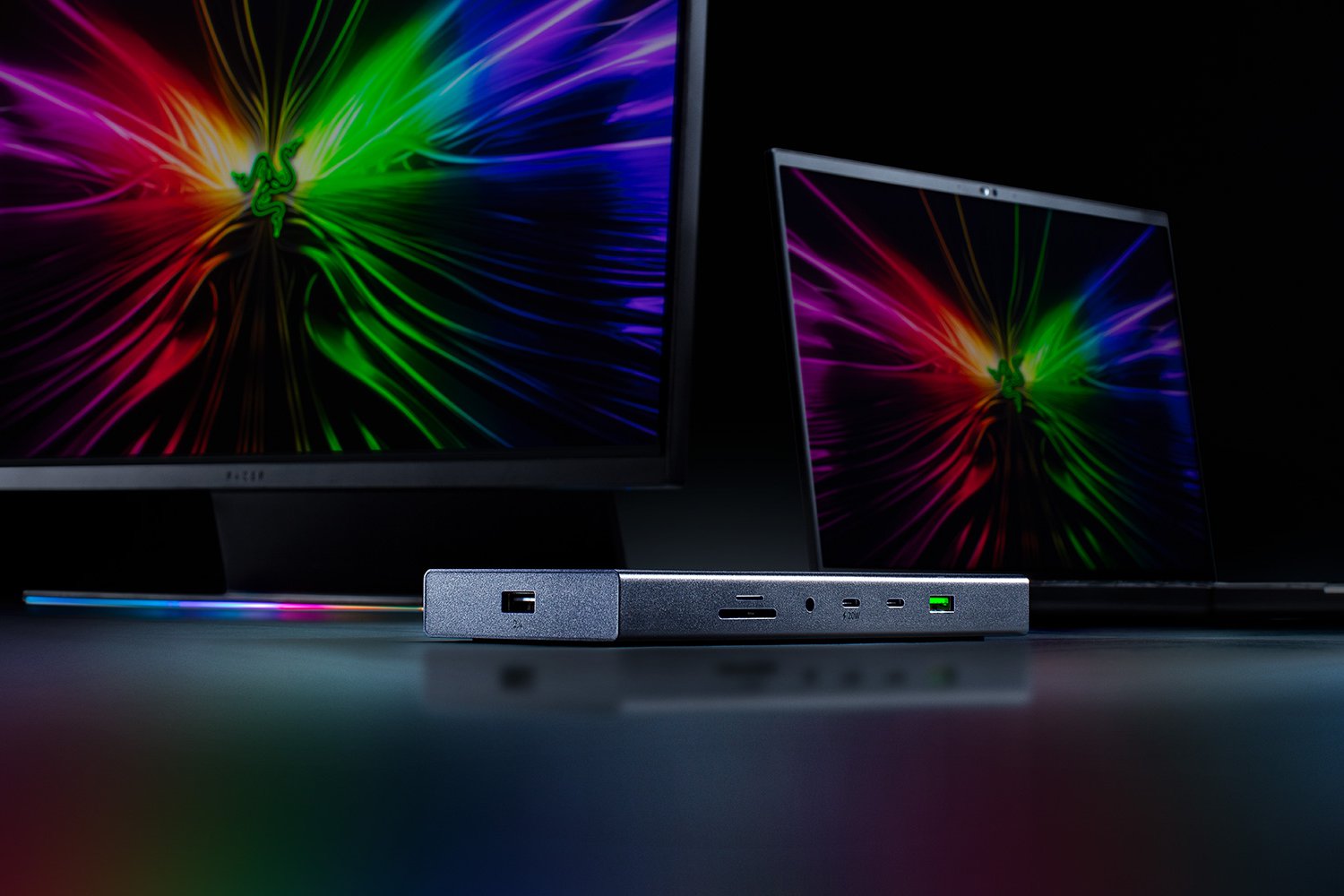 USB 4 Dock - Noir USB-C/14 ports/2 écrans - Razer - 5
