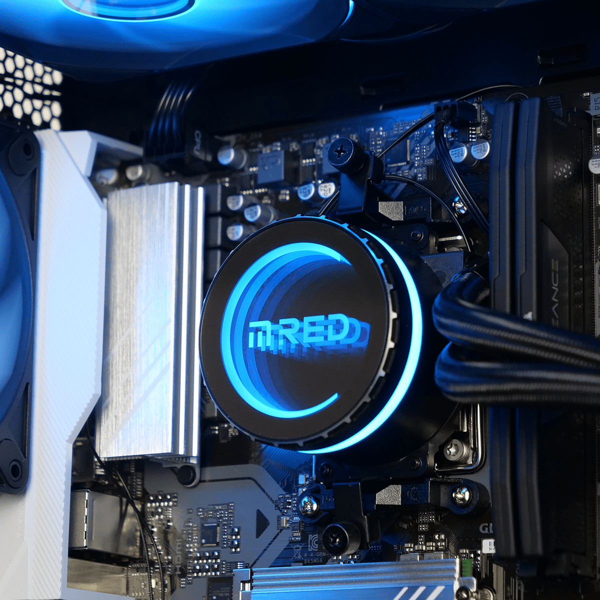 Cybertek SPECTRA - R7-8700F/5060Ti-16Go/32Go/1To - 0126-CYB (PCG-10602891) - Achat / Vente PC Fixe sur Cybertek.fr - 2