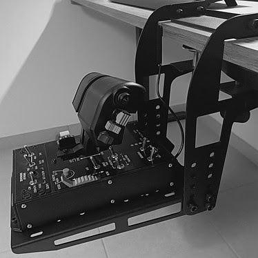 OPLITE Race & Flight Desk Mount (OP-DM-FSH) - Achat / Vente Accessoires Simracing sur Cybertek.fr - 3