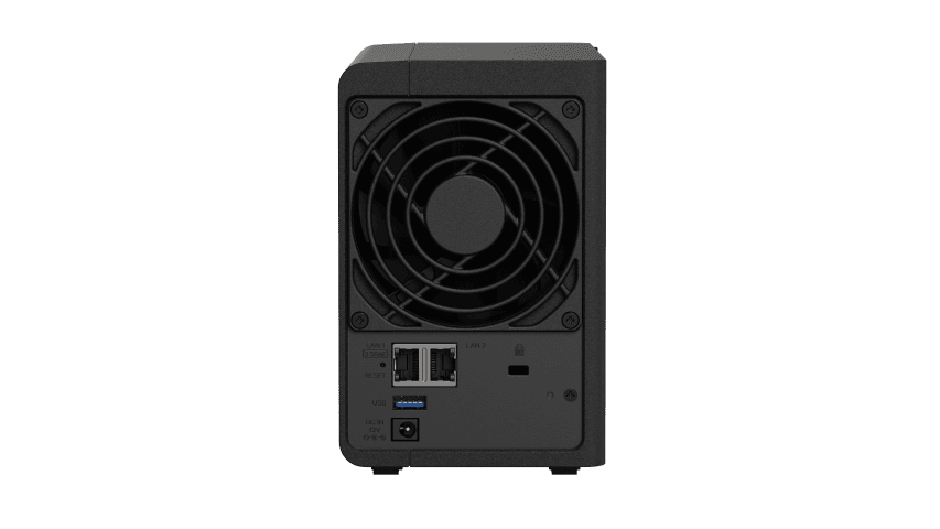 Synology DS225+ - 2 Baies avec 2 disques de 4To HAT3300-4T - Serveur NAS - 5