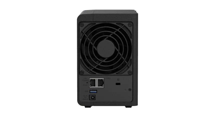 Synology DS225+ - 2 Baies avec 2 disques de 4To RED Plus - Serveur NAS - 3