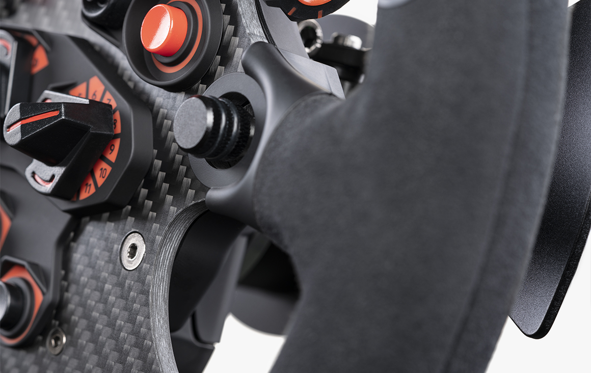 Fanatec ClubSport - Volant - Formula V2.5 X (CRD-9020013-WW) - Achat / Vente Volant PC sur Cybertek.fr - 2
