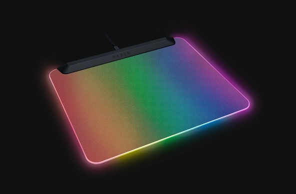 Razer Firefly V2 Pro - Noir - Tapis de souris Razer - Cybertek.fr - 1