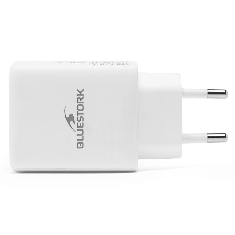 Bluestork Chargeur USB-C/USB-A 3 ports - 65W - Blanc (PW-65-CCA/0C) - Achat / Vente Chargeur sur Cybertek.fr - 2