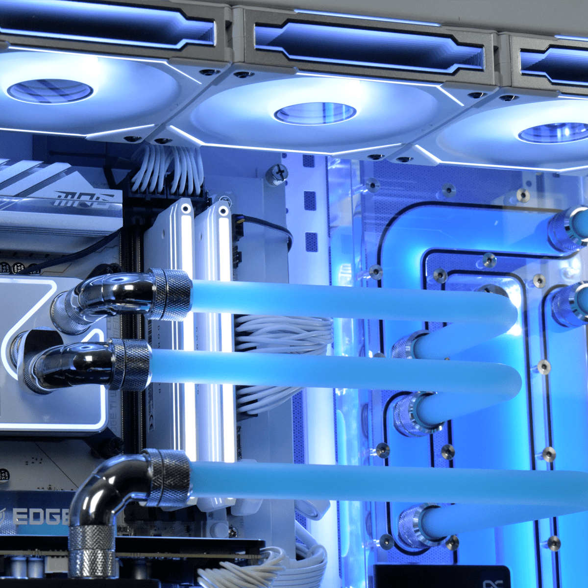 PC Gamer ARCTIC PULSE