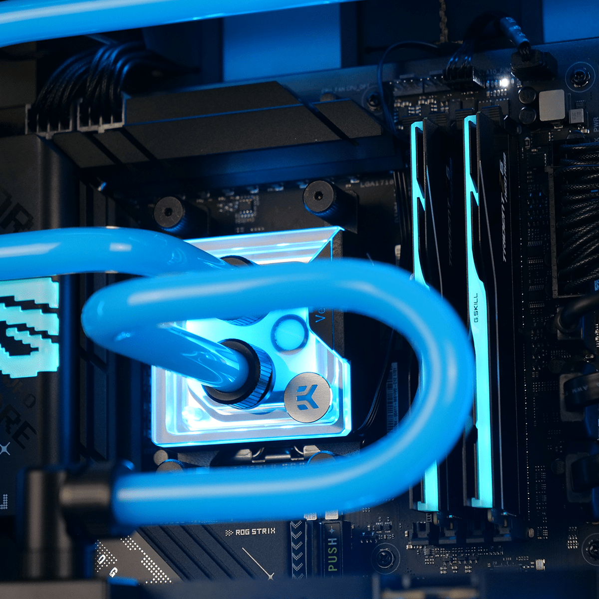 PC Gamer BLUE