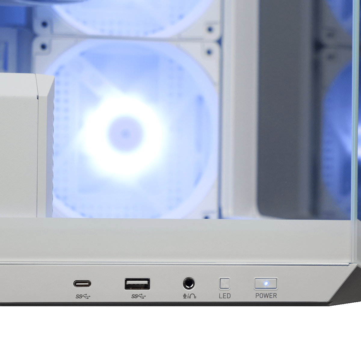 PC Gamer Titan 5080 KD Exclusive - Intel I5, 32Go RAM, RTX 5080, 1To SSD