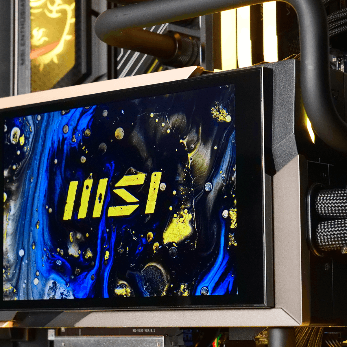 PC Gamer LIGHTNING