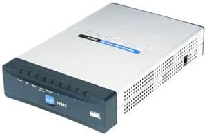 Cisco RV042 Dual WAN VPN Router - Routeur Cisco - Cybertek.fr - 0