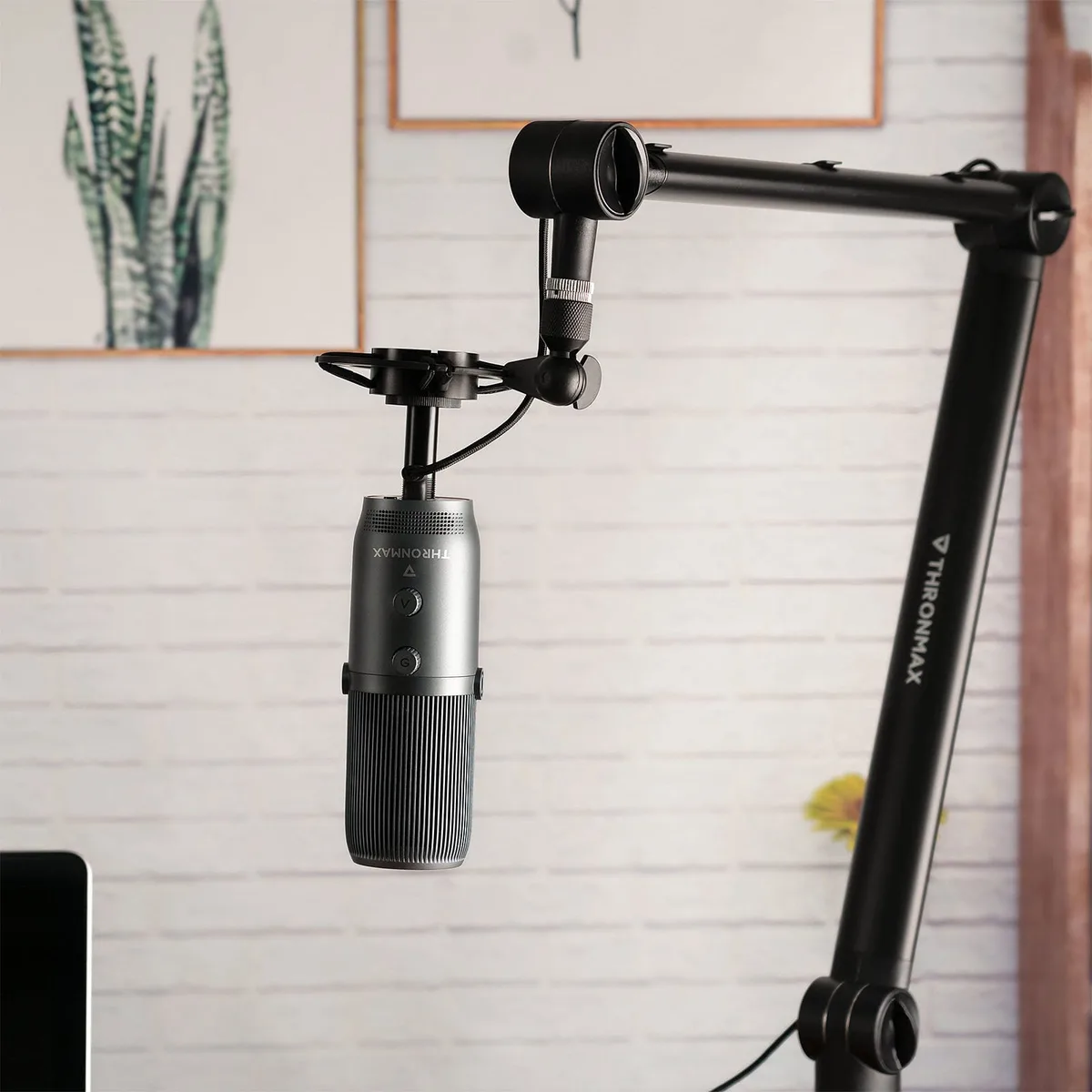 THRONMAX Support metal anti-vibrations P2 pour microphone, vue 2