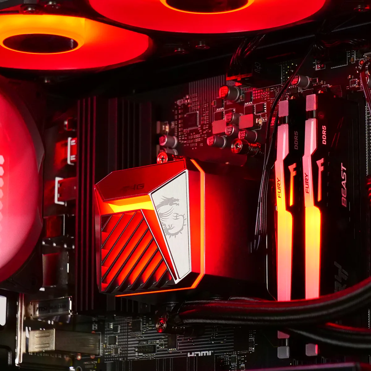 PHOENIX - R7-9800X3D/5080/32Go/2To, vue 3