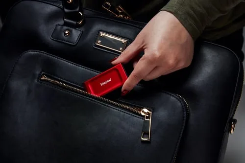 Kingston XS1000 Red USB-C 3.2 2To, vue 10